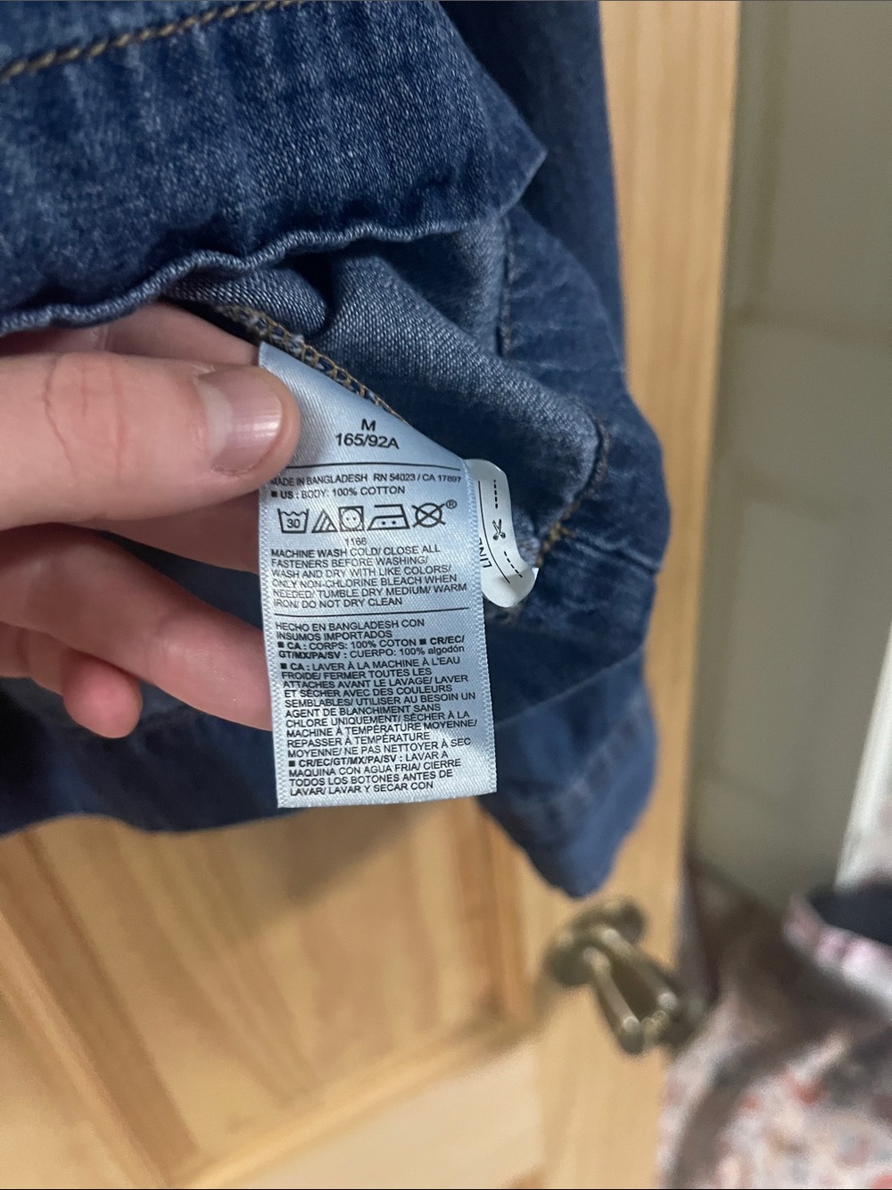 Old Navy Dark Blue Denim Shirt 100% Cotton - Picture 3 of 3